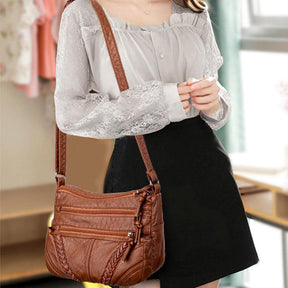 Bolsa Crossbody Feminina Belle - Últimas Unidades em Estoque! 😍 - Lojas Promorin