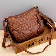 Bolsa Crossbody Feminina Belle - Últimas Unidades em Estoque! 😍 - Lojas Promorin