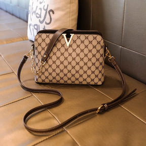 Bolsa Feminina Fashion Vick