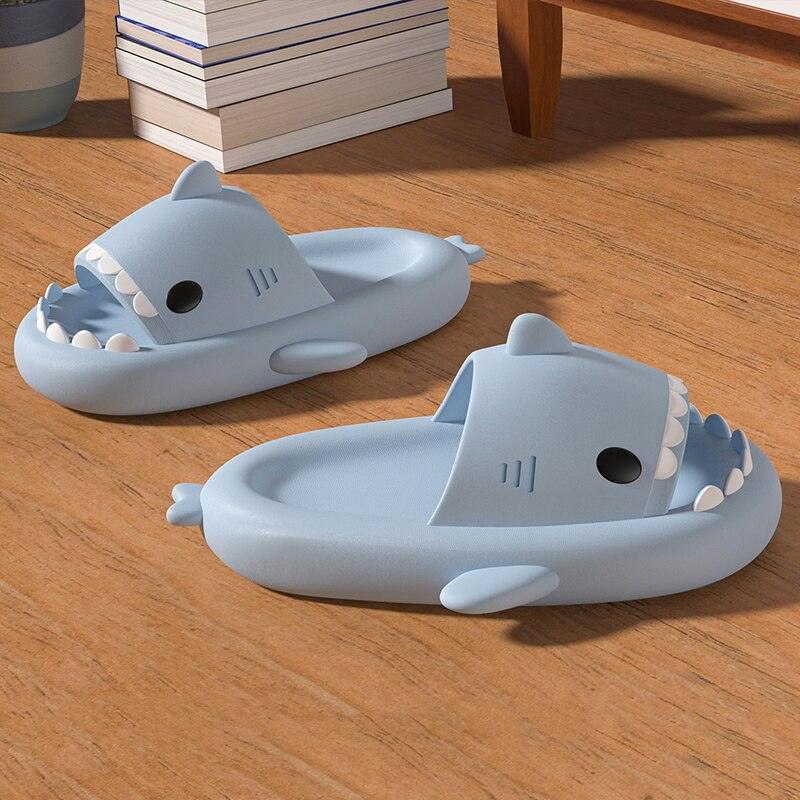 CHINELO SHARK -TUBARÃO | FRETE GRÁTIS - Lojas Promorin
